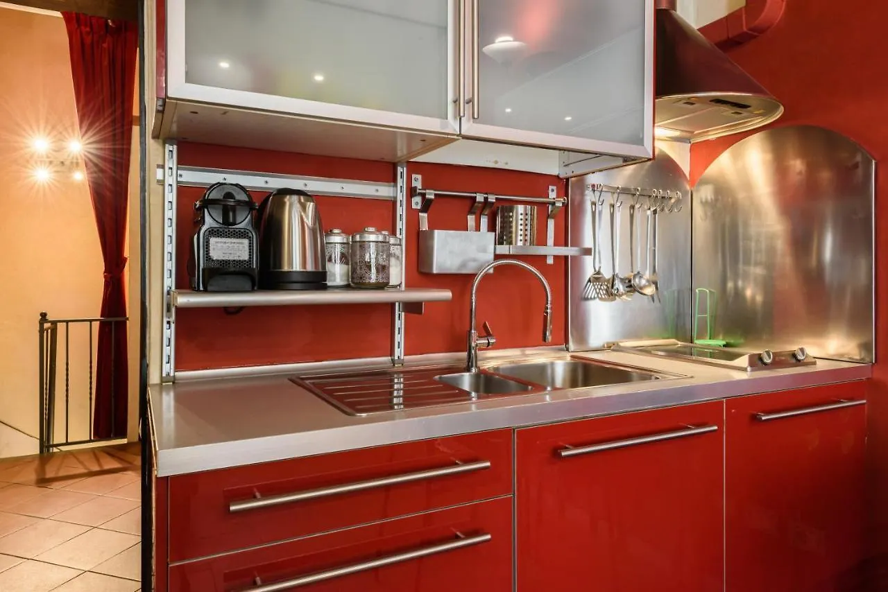 Pepi Red Apartment Florence 0*,